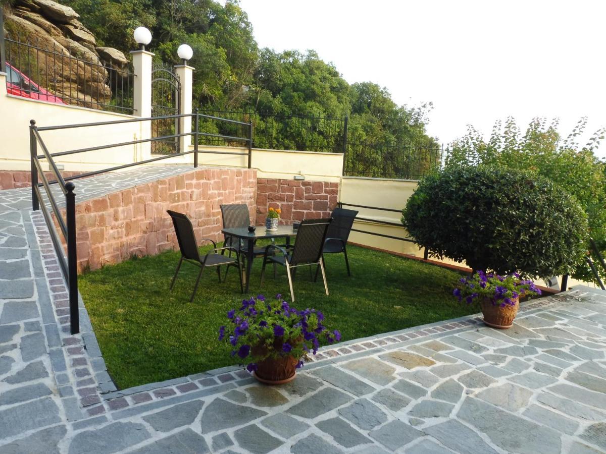 Helianthos Villa - Apartment No1 PalaiónTsiflíkion Dış mekan fotoğraf