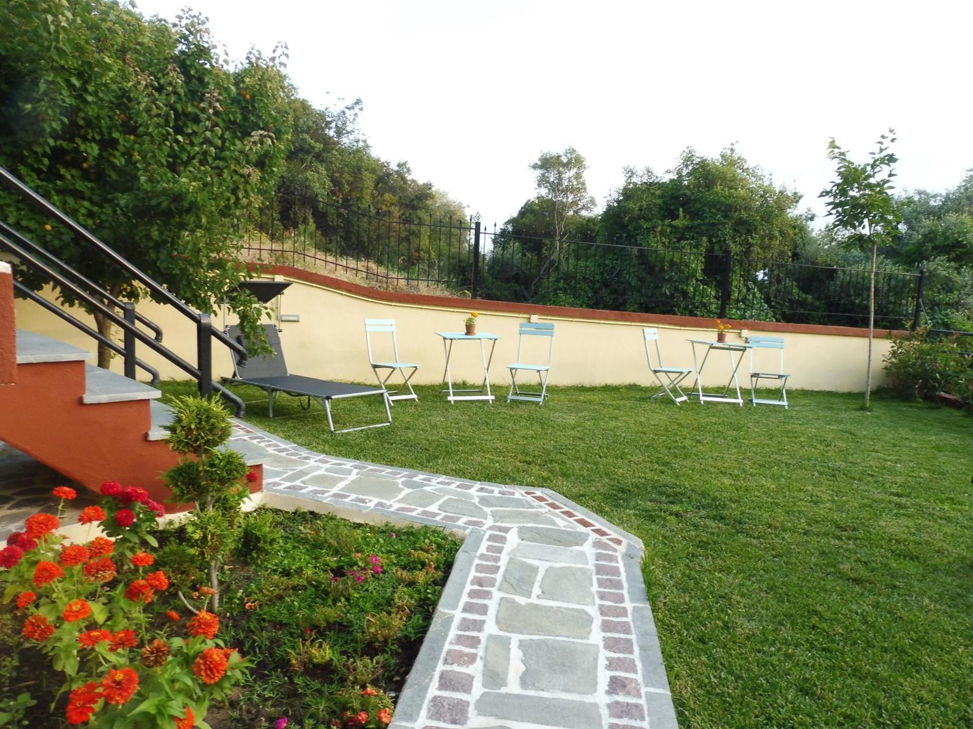 Helianthos Villa - Apartment No1 PalaiónTsiflíkion Dış mekan fotoğraf